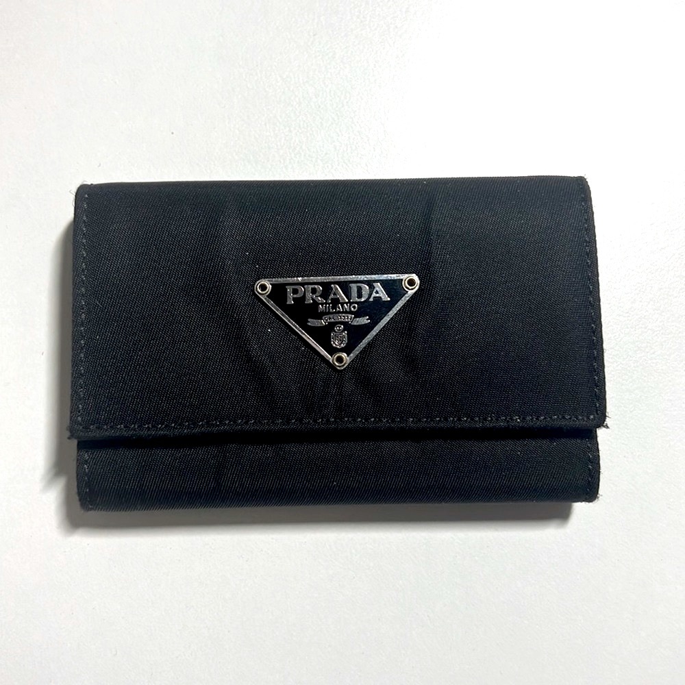 Prada Key Holder in Great Condition🤩